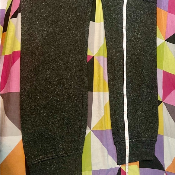 Ecko-Joggers - Picture 5 of 7